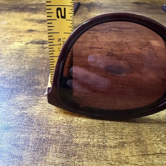 Michael Kors Sunglasses - Picture 13 of 13